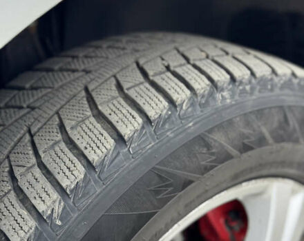 Серый Фольксваген Туарег, объемом двигателя 3 л и пробегом 295 тыс. км за 9700 $, фото 21 на Automoto.ua