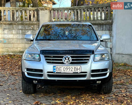 Серый Фольксваген Туарег, объемом двигателя 2.97 л и пробегом 188 тыс. км за 8900 $, фото 14 на Automoto.ua