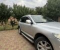 Сірий Фольксваген Туарег, об'ємом двигуна 3 л та пробігом 285 тис. км за 10900 $, фото 2 на Automoto.ua
