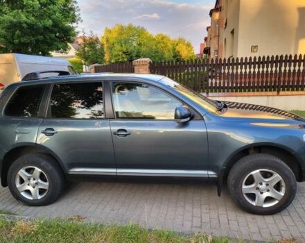 Сірий Фольксваген Туарег, об'ємом двигуна 0 л та пробігом 245 тис. км за 3000 $, фото 2 на Automoto.ua