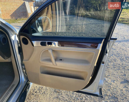 Фольксваген Туарег 2007 у Збараже на Automoto.ua Сірий Фольксваген Туарег, об'ємом двигуна 3 л та пробігом 227 тис. км за 10000 $, фото 16 на Automoto.ua