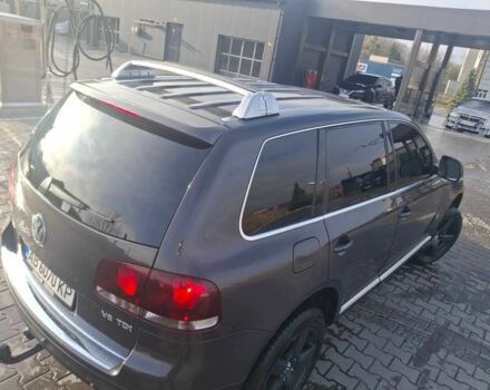 Сірий Фольксваген Туарег, об'ємом двигуна 3 л та пробігом 323 тис. км за 12700 $, фото 5 на Automoto.ua