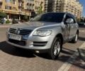 Фольксваген Туарег 2007 в Киеве на Automoto.ua Серый Фольксваген Туарег, объемом двигателя 3 л и пробегом 298 тыс. км за 10999 $, фото 1 на Automoto.ua