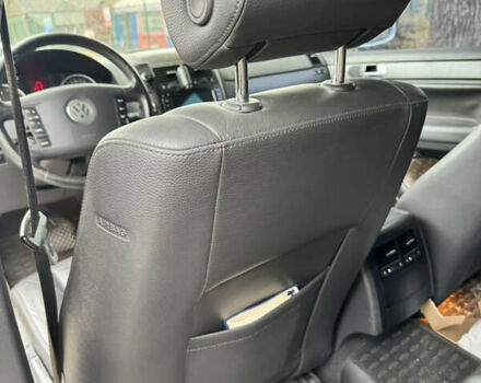 Фольксваген Туарег 2007 в Киеве на Automoto.ua Серый Фольксваген Туарег, объемом двигателя 3 л и пробегом 415 тыс. км за 9500 $, фото 18 на Automoto.ua