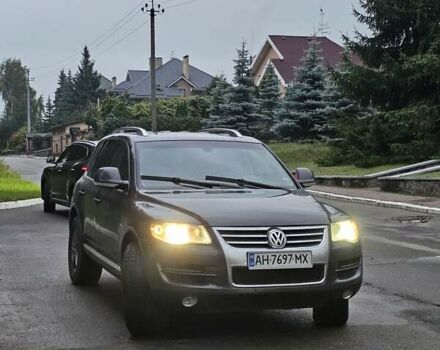 Сірий Фольксваген Туарег, об'ємом двигуна 3 л та пробігом 291 тис. км за 9500 $, фото 6 на Automoto.ua