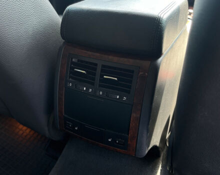 Серый Фольксваген Туарег, объемом двигателя 3.6 л и пробегом 153 тыс. км за 10700 $, фото 28 на Automoto.ua