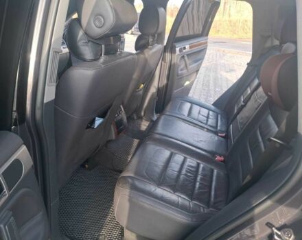 Сірий Фольксваген Туарег, об'ємом двигуна 3 л та пробігом 323 тис. км за 12700 $, фото 13 на Automoto.ua