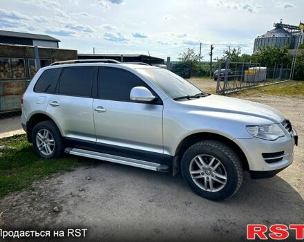Фольксваген Туарег 2007 у Жмеренке на Automoto.ua Сірий Фольксваген Туарег, об'ємом двигуна 3 л та пробігом 244 тис. км за 10700 $, фото 7 на Automoto.ua