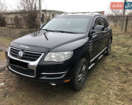 Серый Фольксваген Туарег, объемом двигателя 3.6 л и пробегом 290 тыс. км за 12000 $, фото 33 на Automoto.ua