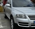 Фольксваген Туарег 2007 у Харкові на Automoto.ua Сірий Фольксваген Туарег, об'ємом двигуна 3.2 л та пробігом 294 тис. км за 11000 $, фото 1 на Automoto.ua