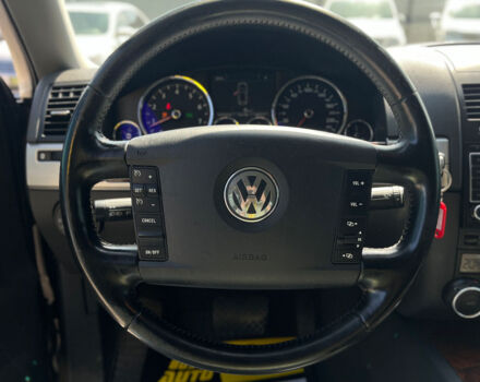 Серый Фольксваген Туарег, объемом двигателя 3.6 л и пробегом 153 тыс. км за 10700 $, фото 16 на Automoto.ua