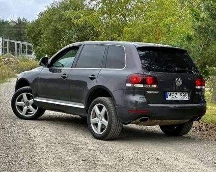 Серый Фольксваген Туарег, объемом двигателя 3 л и пробегом 391 тыс. км за 8115 $, фото 15 на Automoto.ua