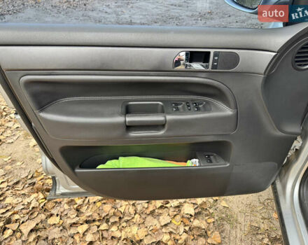 Фольксваген Туарег 2007 в Киеве на Automoto.ua Серый Фольксваген Туарег, объемом двигателя 3 л и пробегом 415 тыс. км за 9500 $, фото 15 на Automoto.ua