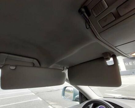 Серый Фольксваген Туарег, объемом двигателя 2.97 л и пробегом 245 тыс. км за 12000 $, фото 23 на Automoto.ua