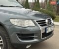 Серый Фольксваген Туарег, объемом двигателя 2.5 л и пробегом 138 тыс. км за 8999 $, фото 26 на Automoto.ua