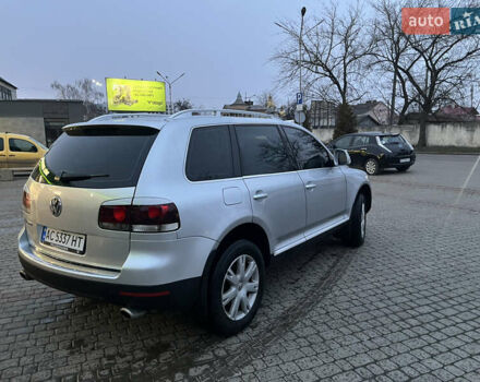 Сірий Фольксваген Туарег, об'ємом двигуна 3.6 л та пробігом 247 тис. км за 10950 $, фото 9 на Automoto.ua