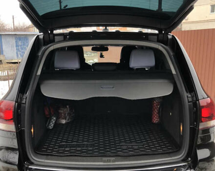 Серый Фольксваген Туарег, объемом двигателя 3.6 л и пробегом 290 тыс. км за 12000 $, фото 4 на Automoto.ua