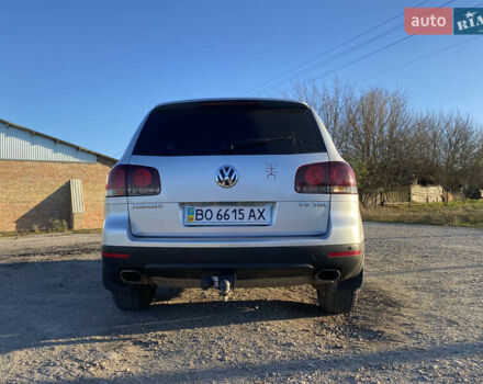 Фольксваген Туарег 2007 у Збараже на Automoto.ua Сірий Фольксваген Туарег, об'ємом двигуна 3 л та пробігом 227 тис. км за 10000 $, фото 2 на Automoto.ua