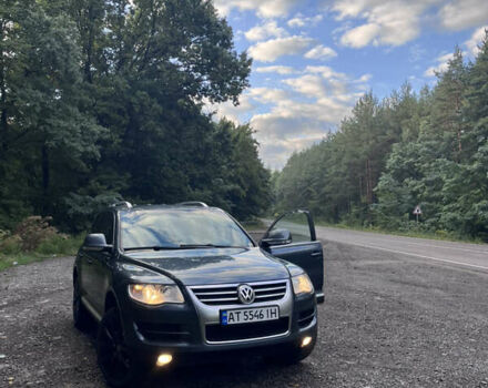 Фольксваген Туарег 2007 у Івано-Франківську на Automoto.ua Сірий Фольксваген Туарег, об'ємом двигуна 3 л та пробігом 235 тис. км за 12650 $, фото 7 на Automoto.ua