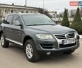 Серый Фольксваген Туарег, объемом двигателя 2.5 л и пробегом 138 тыс. км за 8999 $, фото 3 на Automoto.ua