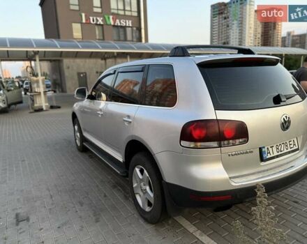 Серый Фольксваген Туарег, объемом двигателя 2.5 л и пробегом 270 тыс. км за 9900 $, фото 11 на Automoto.ua