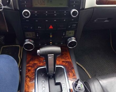 Сірий Фольксваген Туарег, об'ємом двигуна 3.6 л та пробігом 220 тис. км за 9999 $, фото 6 на Automoto.ua