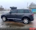 Сірий Фольксваген Туарег, об'ємом двигуна 3 л та пробігом 330 тис. км за 9499 $, фото 6 на Automoto.ua
