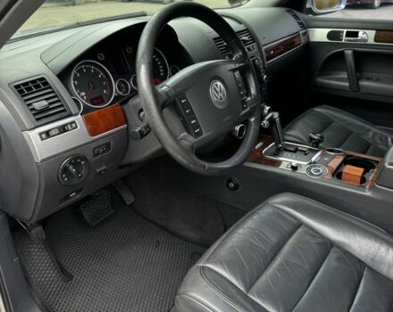 Фольксваген Туарег 2007 у Харкові на Automoto.ua Сірий Фольксваген Туарег, об'ємом двигуна 3.2 л та пробігом 294 тис. км за 11000 $, фото 6 на Automoto.ua