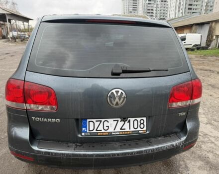 Серый Фольксваген Туарег, объемом двигателя 2.5 л и пробегом 248 тыс. км за 4300 $, фото 5 на Automoto.ua