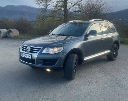 Фольксваген Туарег 2007 у Івано-Франківську на Automoto.ua Сірий Фольксваген Туарег, об'ємом двигуна 3 л та пробігом 235 тис. км за 12650 $, фото 13 на Automoto.ua
