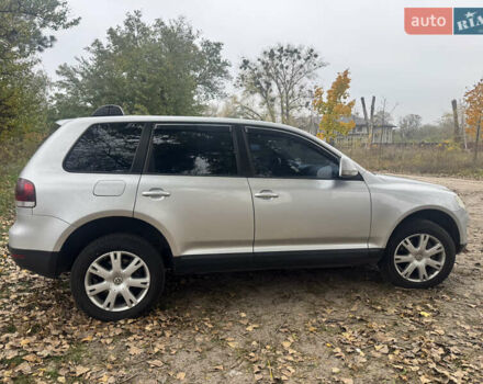 Фольксваген Туарег 2007 в Киеве на Automoto.ua Серый Фольксваген Туарег, объемом двигателя 3 л и пробегом 415 тыс. км за 9500 $, фото 6 на Automoto.ua