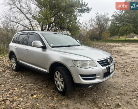 Фольксваген Туарег 2007 в Киеве на Automoto.ua Серый Фольксваген Туарег, объемом двигателя 3 л и пробегом 415 тыс. км за 9500 $, фото 7 на Automoto.ua