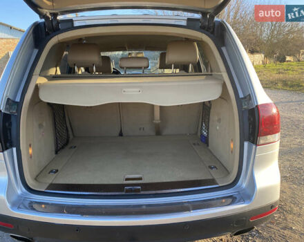 Фольксваген Туарег 2007 у Збараже на Automoto.ua Сірий Фольксваген Туарег, об'ємом двигуна 3 л та пробігом 227 тис. км за 10000 $, фото 18 на Automoto.ua