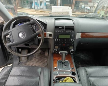 Фольксваген Туарег 2007 в Синельниковом на Automoto.ua Серый Фольксваген Туарег, объемом двигателя 3.6 л и пробегом 339 тыс. км за 7500 $, фото 8 на Automoto.ua