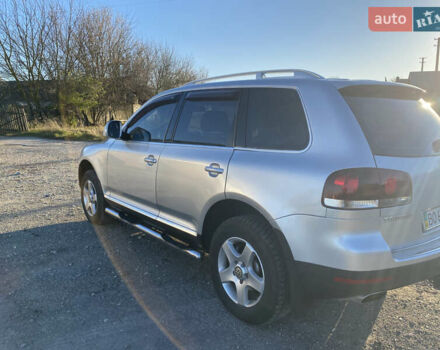 Фольксваген Туарег 2007 у Збараже на Automoto.ua Сірий Фольксваген Туарег, об'ємом двигуна 3 л та пробігом 227 тис. км за 10000 $, фото 4 на Automoto.ua