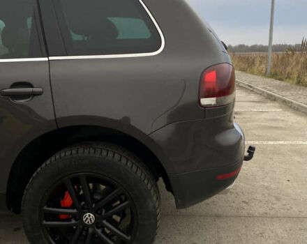 Сірий Фольксваген Туарег, об'ємом двигуна 3 л та пробігом 264 тис. км за 13200 $, фото 10 на Automoto.ua