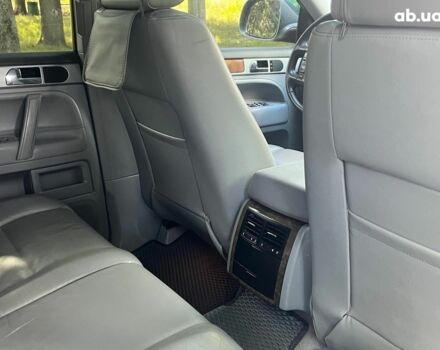 Сірий Фольксваген Туарег, об'ємом двигуна 3 л та пробігом 313 тис. км за 10990 $, фото 23 на Automoto.ua