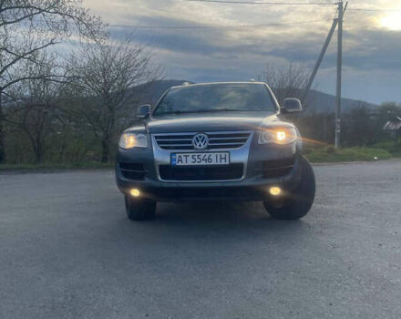 Фольксваген Туарег 2007 у Івано-Франківську на Automoto.ua Сірий Фольксваген Туарег, об'ємом двигуна 3 л та пробігом 235 тис. км за 12650 $, фото 12 на Automoto.ua