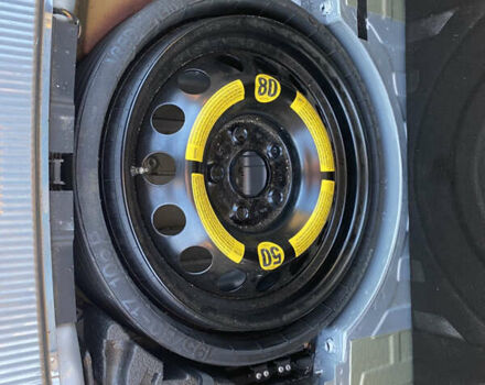 Фольксваген Туарег 2007 у Збараже на Automoto.ua Сірий Фольксваген Туарег, об'ємом двигуна 3 л та пробігом 227 тис. км за 10000 $, фото 28 на Automoto.ua