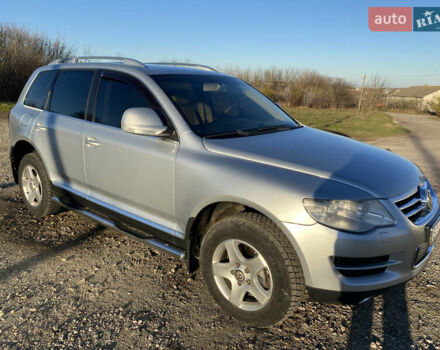 Фольксваген Туарег 2007 у Збараже на Automoto.ua Сірий Фольксваген Туарег, об'ємом двигуна 3 л та пробігом 227 тис. км за 10000 $, фото 5 на Automoto.ua