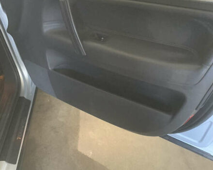 Серый Фольксваген Туарег, объемом двигателя 3.6 л и пробегом 245 тыс. км за 9000 $, фото 5 на Automoto.ua