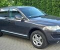 Сірий Фольксваген Туарег, об'ємом двигуна 0 л та пробігом 320 тис. км за 3500 $, фото 2 на Automoto.ua