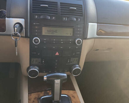 Фольксваген Туарег 2007 у Збараже на Automoto.ua Сірий Фольксваген Туарег, об'ємом двигуна 3 л та пробігом 227 тис. км за 10000 $, фото 23 на Automoto.ua