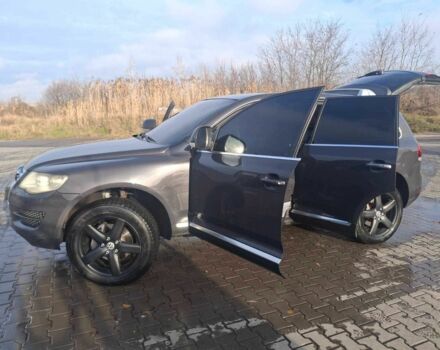 Сірий Фольксваген Туарег, об'ємом двигуна 3 л та пробігом 323 тис. км за 12700 $, фото 7 на Automoto.ua