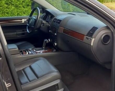 Сірий Фольксваген Туарег, об'ємом двигуна 0 л та пробігом 320 тис. км за 3500 $, фото 6 на Automoto.ua