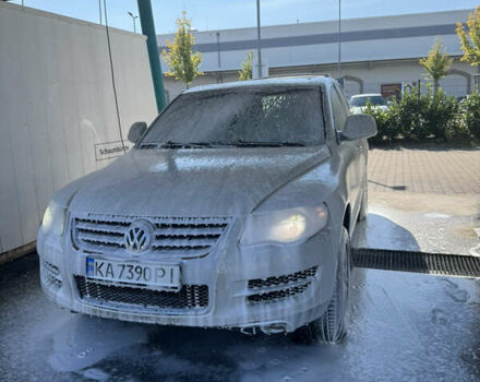 Фольксваген Туарег 2007 в Киеве на Automoto.ua Серый Фольксваген Туарег, объемом двигателя 2.46 л и пробегом 290 тыс. км за 9750 $, фото 16 на Automoto.ua