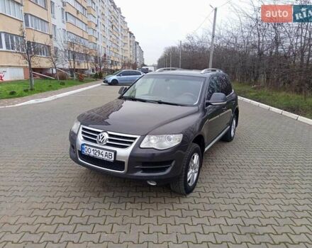 Сірий Фольксваген Туарег, об'ємом двигуна 3.6 л та пробігом 220 тис. км за 9999 $, фото 2 на Automoto.ua