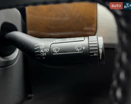 Сірий Фольксваген Туарег, об'ємом двигуна 3 л та пробігом 261 тис. км за 11500 $, фото 25 на Automoto.ua