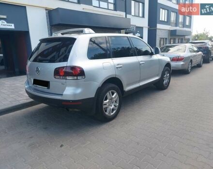 Серый Фольксваген Туарег, объемом двигателя 3.6 л и пробегом 224 тыс. км за 11300 $, фото 3 на Automoto.ua