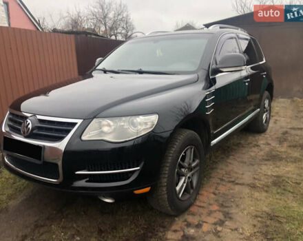 Серый Фольксваген Туарег, объемом двигателя 3.6 л и пробегом 290 тыс. км за 12000 $, фото 22 на Automoto.ua